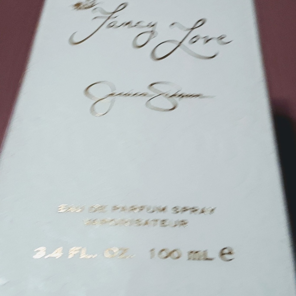 Jessica Simpson's Fancy Love Parfum Spray